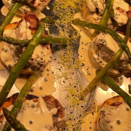 MUSCHI DE VITA CU SOS DE PIPER VERDE